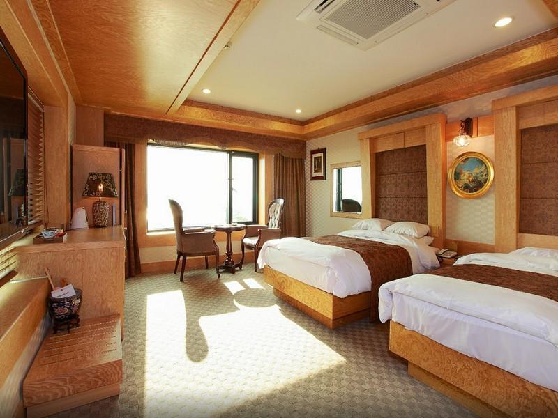 Gunsan River Hill Tourist Hotel Экстерьер фото